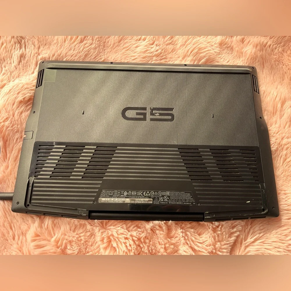 Dell G5 15.6 gaming laptop with charger